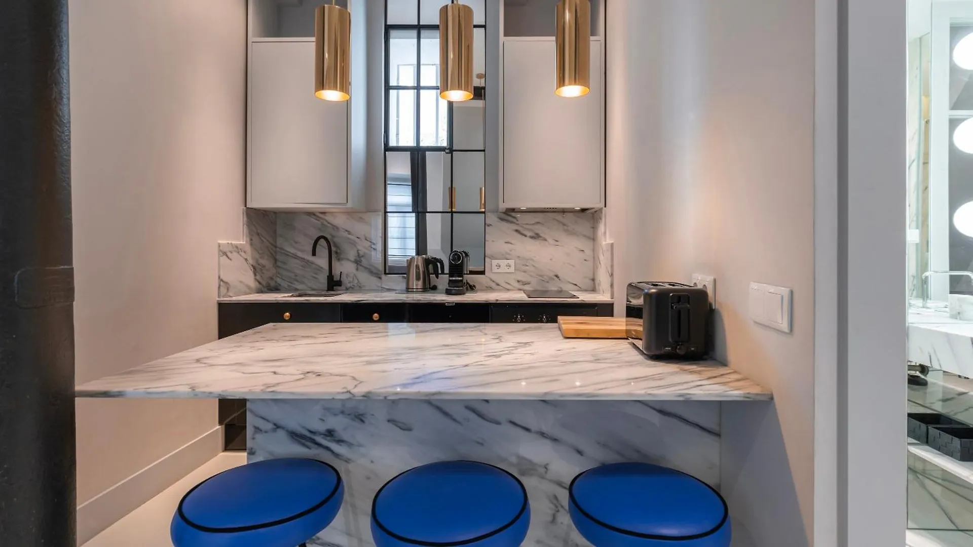 Elegant Apartment In Bairro Alto By Lovelystay Lisboa