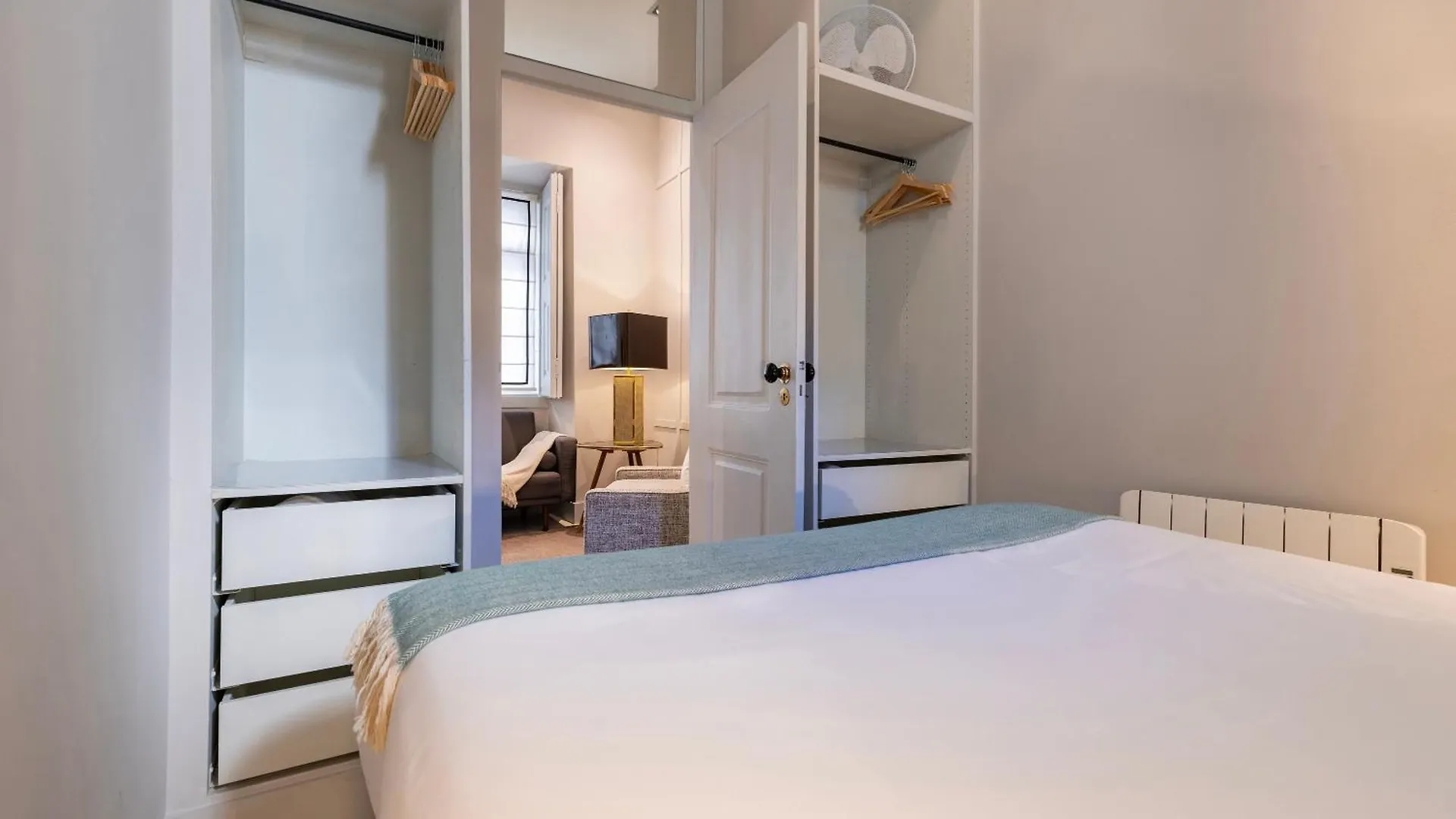 Elegant Apartment In Bairro Alto By Lovelystay Lisboa