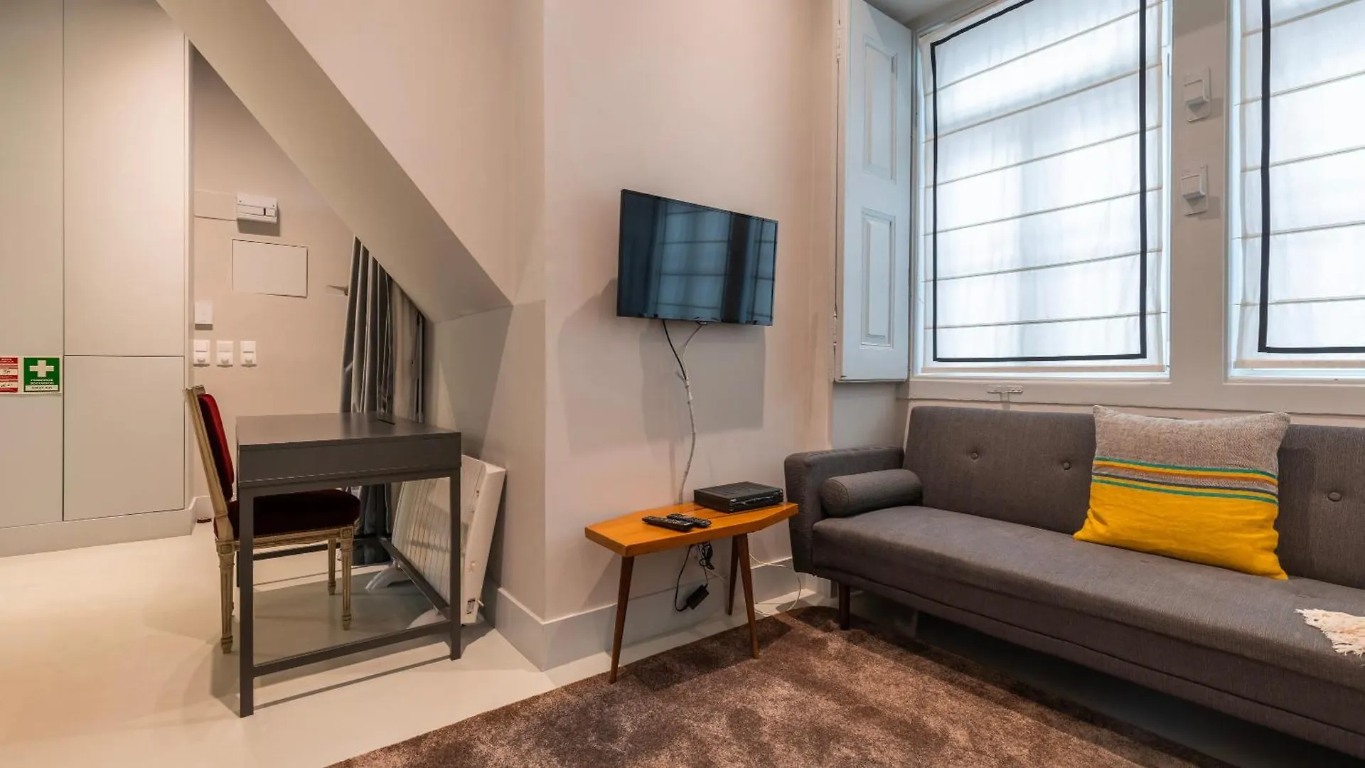 Elegant Apartment In Bairro Alto By Lovelystay Lisbon